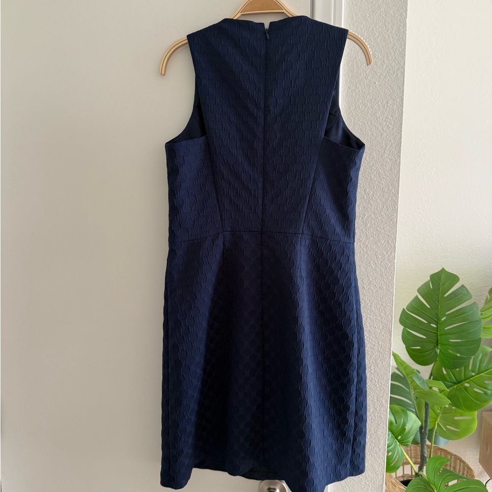 Laundry By Shelli Segal Navy Dress with White Accents - Picture 2 of 4